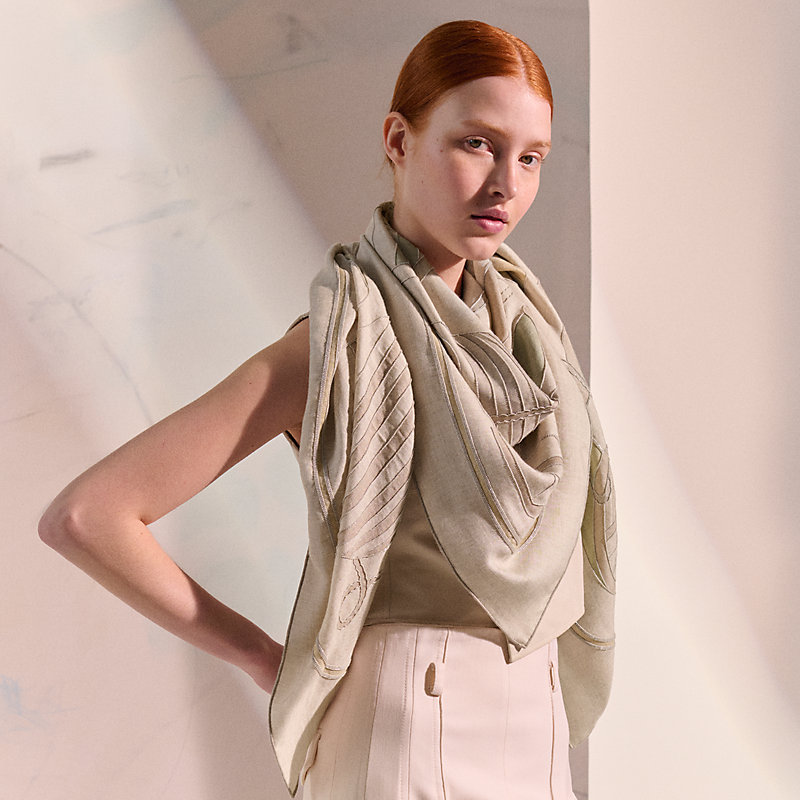 エルメス 新作 カシシル タラサ Thalassa shawl 140 Thalassa shawl 140 | Hermès USA
